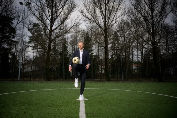 The current image has no alternative text. The file name is: Hannu-Tihinen-06-by-Meeri-Utti-scaled.webp