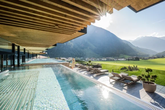 Inside South Tyrol’s award-winning Alpine retreat 1 ©wisthaler.com 22 08 schwarzenstein HW93739